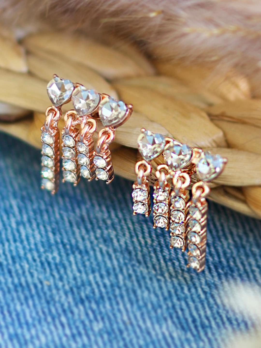 

Ayesha Rose Gold-Plated Contemporary Studs Earrings