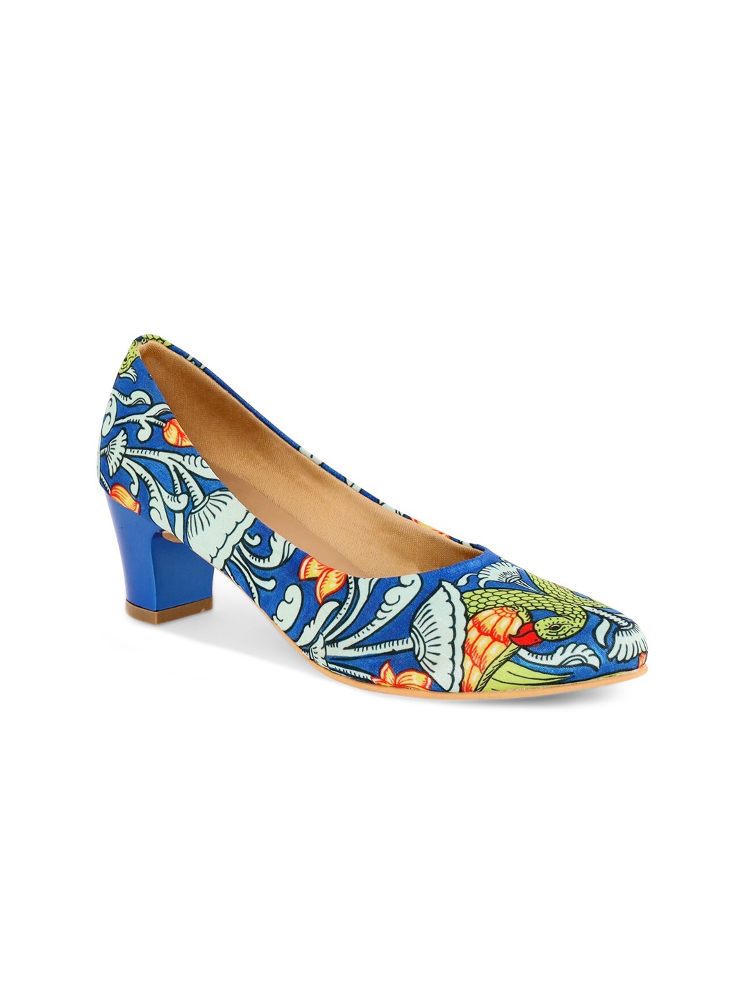 

Kanvas Ocean Of Nature Pattachitra Printed Pointed Toe Canvas Block Pumps, Blue