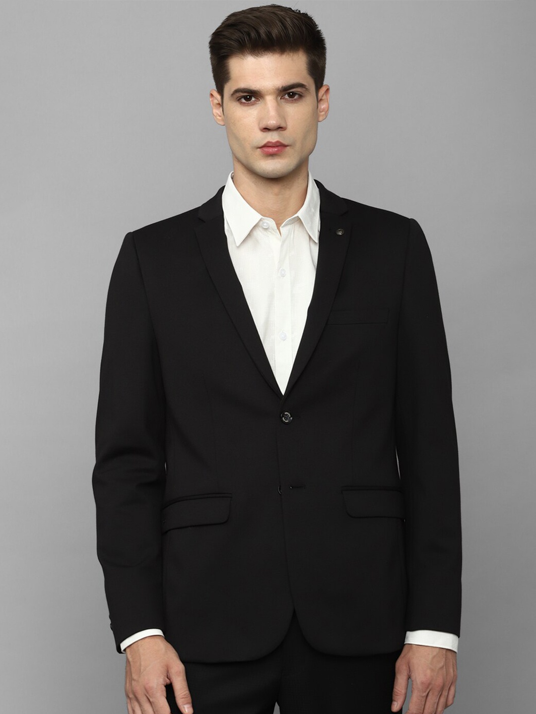 

Allen Solly Single-Breasted Slim-Fit Formal Blazer, Black