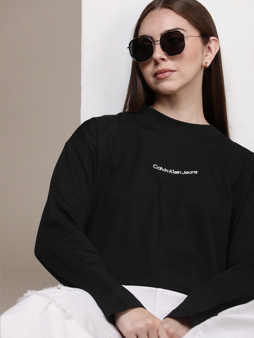 

Calvin Klein Jeans Brand Logo Embroidered Pure Cotton T-shirt, Black