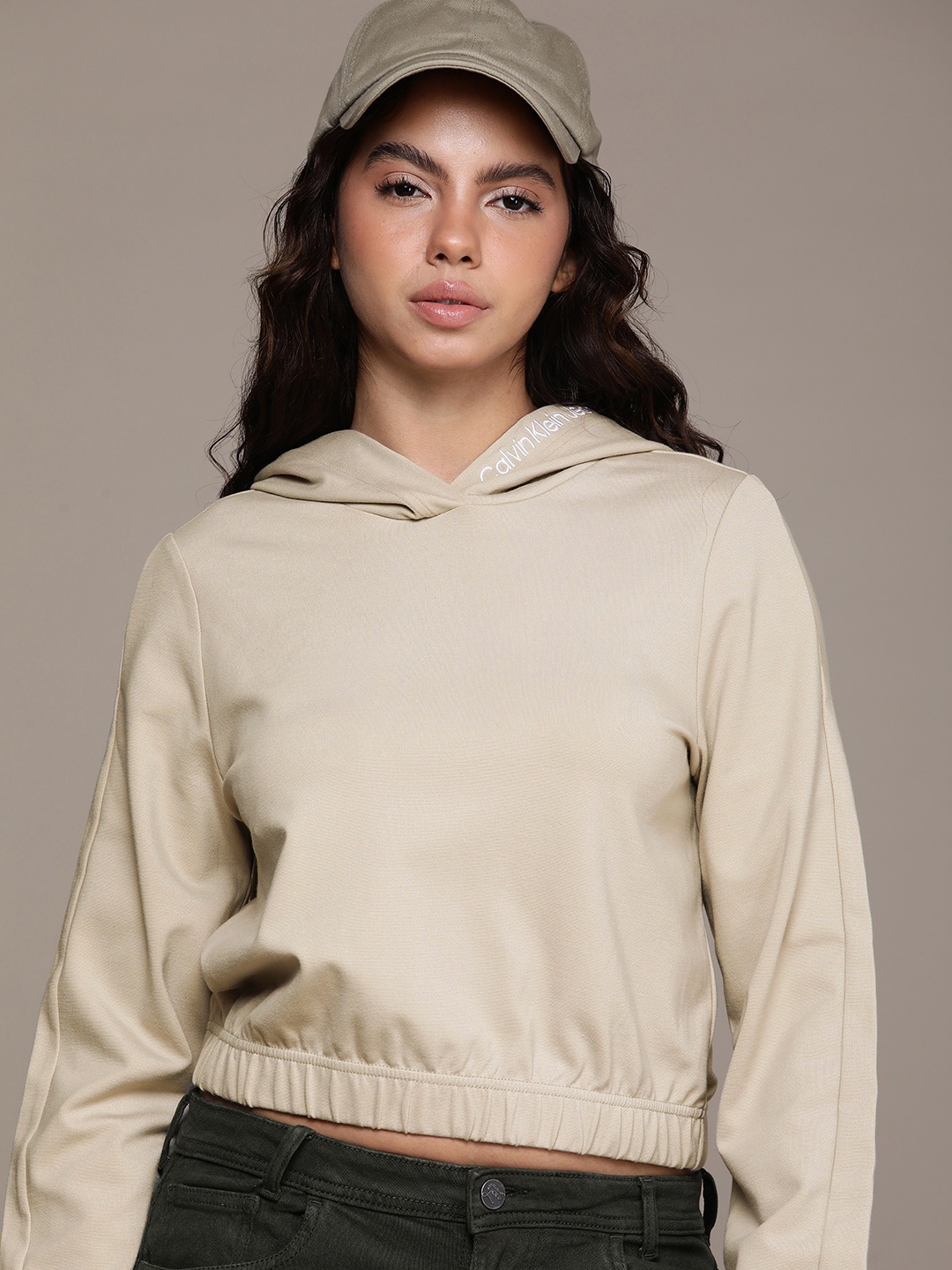 

Calvin Klein Jeans Solid Full Sleeves Hooded Crop Sweatshirt, Taupe