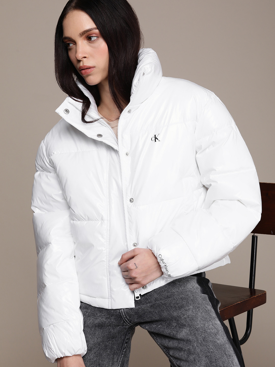 

Calvin Klein Jeans Solid Mock-Collar Shiny Puffer Jacket, White