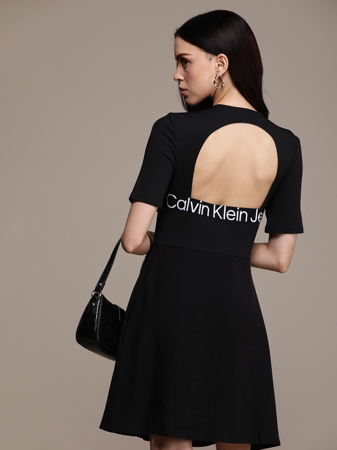 

Calvin Klein Jeans Brand Logo Printed Cut-out Detail A-Line Dress, Black