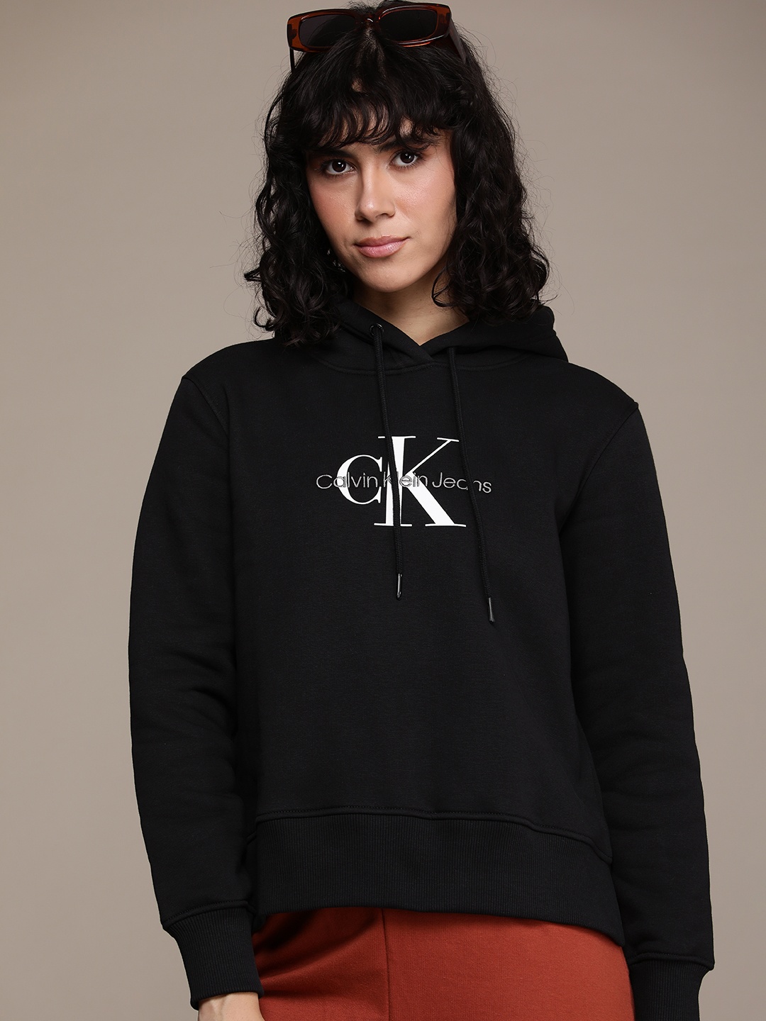 

Calvin Klein Jeans Brand Logo Embroidered Hooded Sweatshirt, Black