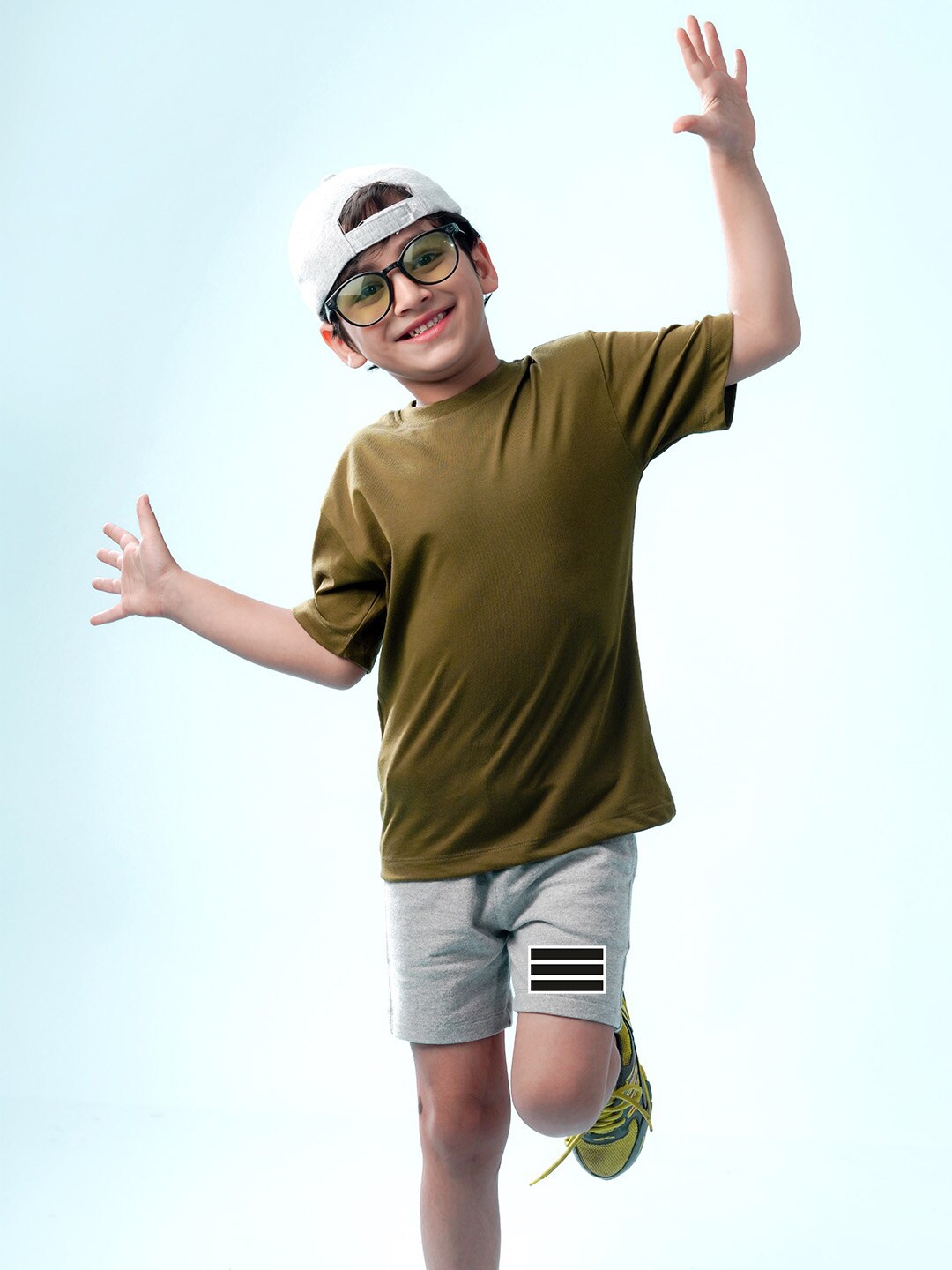 

NUSYL Boys Striped Knitted Mid-Rise Shorts, Grey