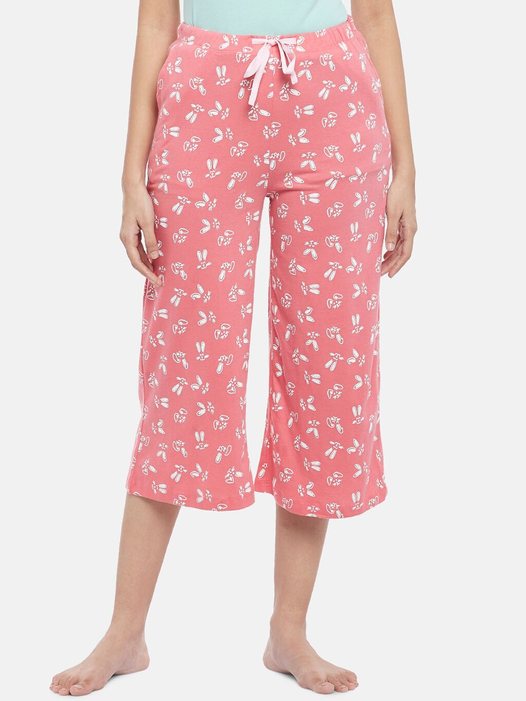 

Dreamz by Pantaloons Women Printed Pure Cotton Lounge Capris, Coral