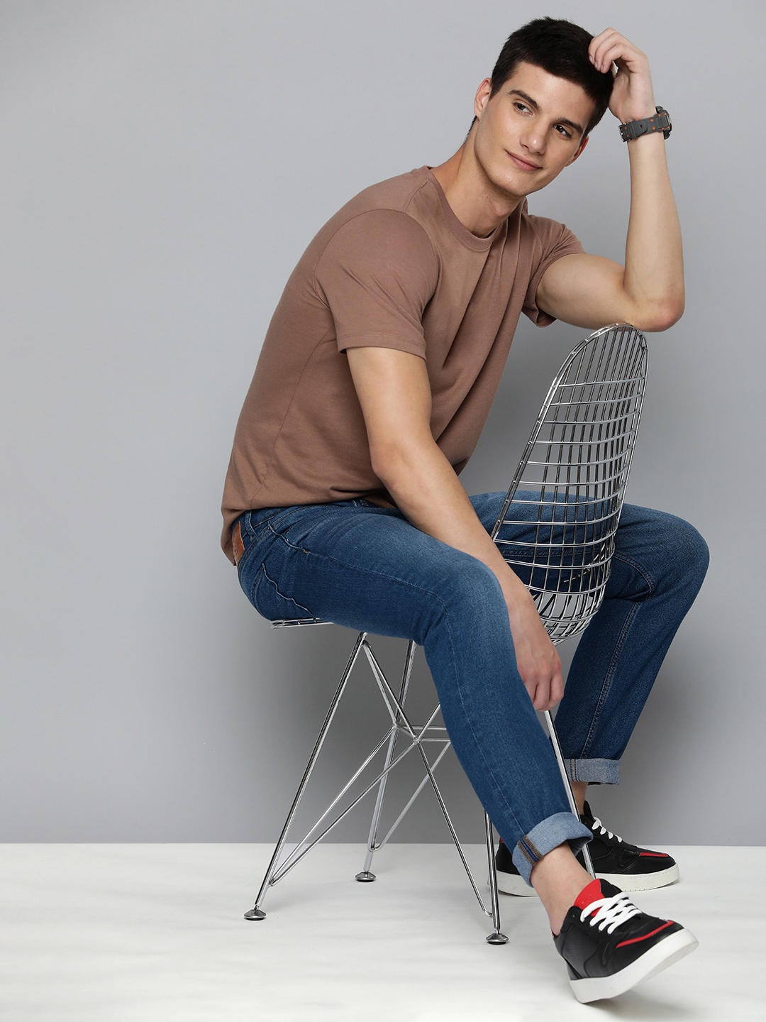 

Harvard Men Tapered Fit Light Fade Jeans, Blue