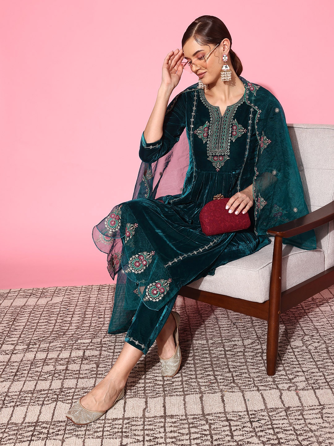 

Sangria Ethnic Motifs Embroidered Panelled Thread Work Velvet Kurta Set, Teal