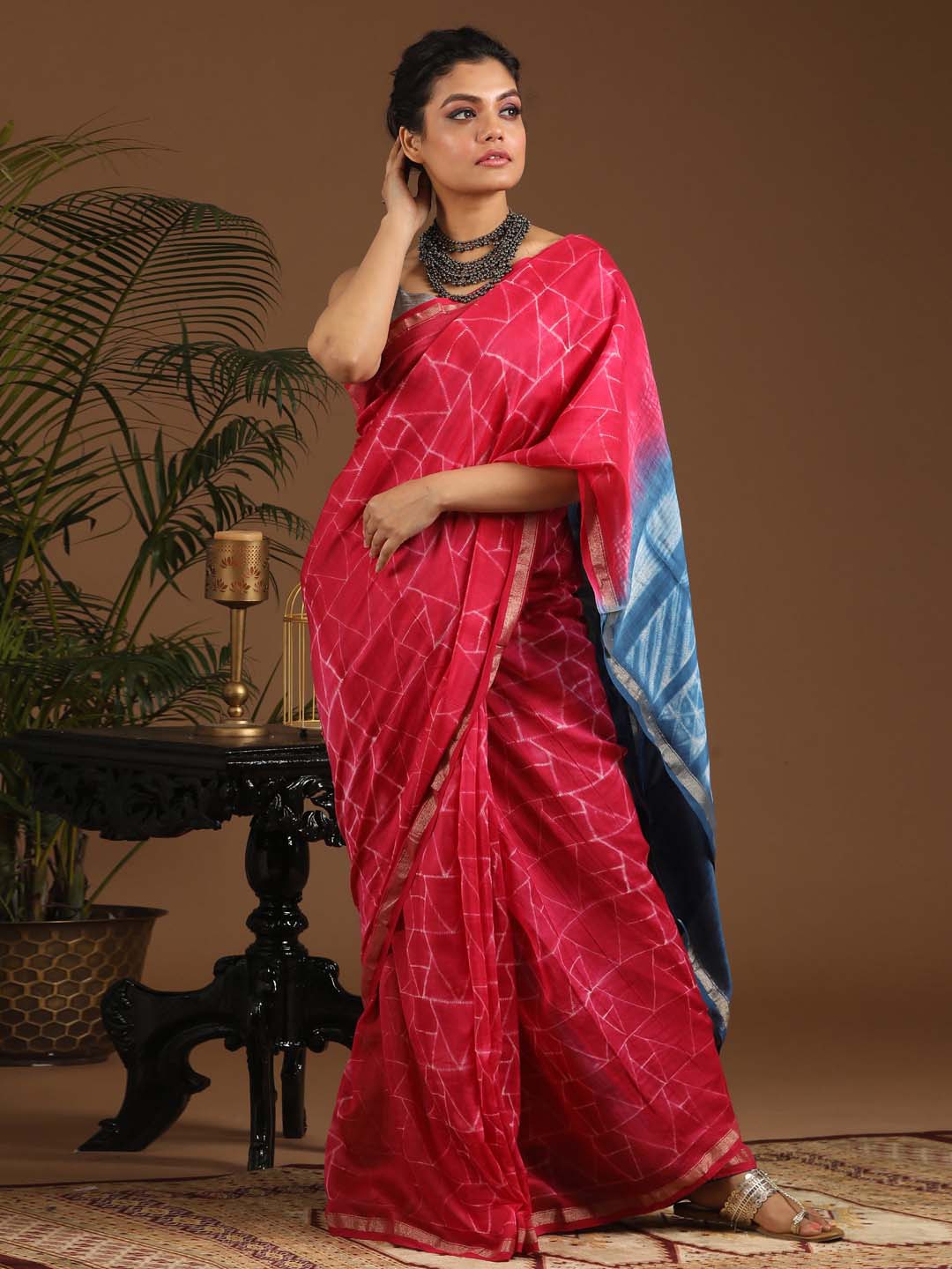 

Indethnic Geometric Print Zari Silk Cotton Chanderi Saree, Pink