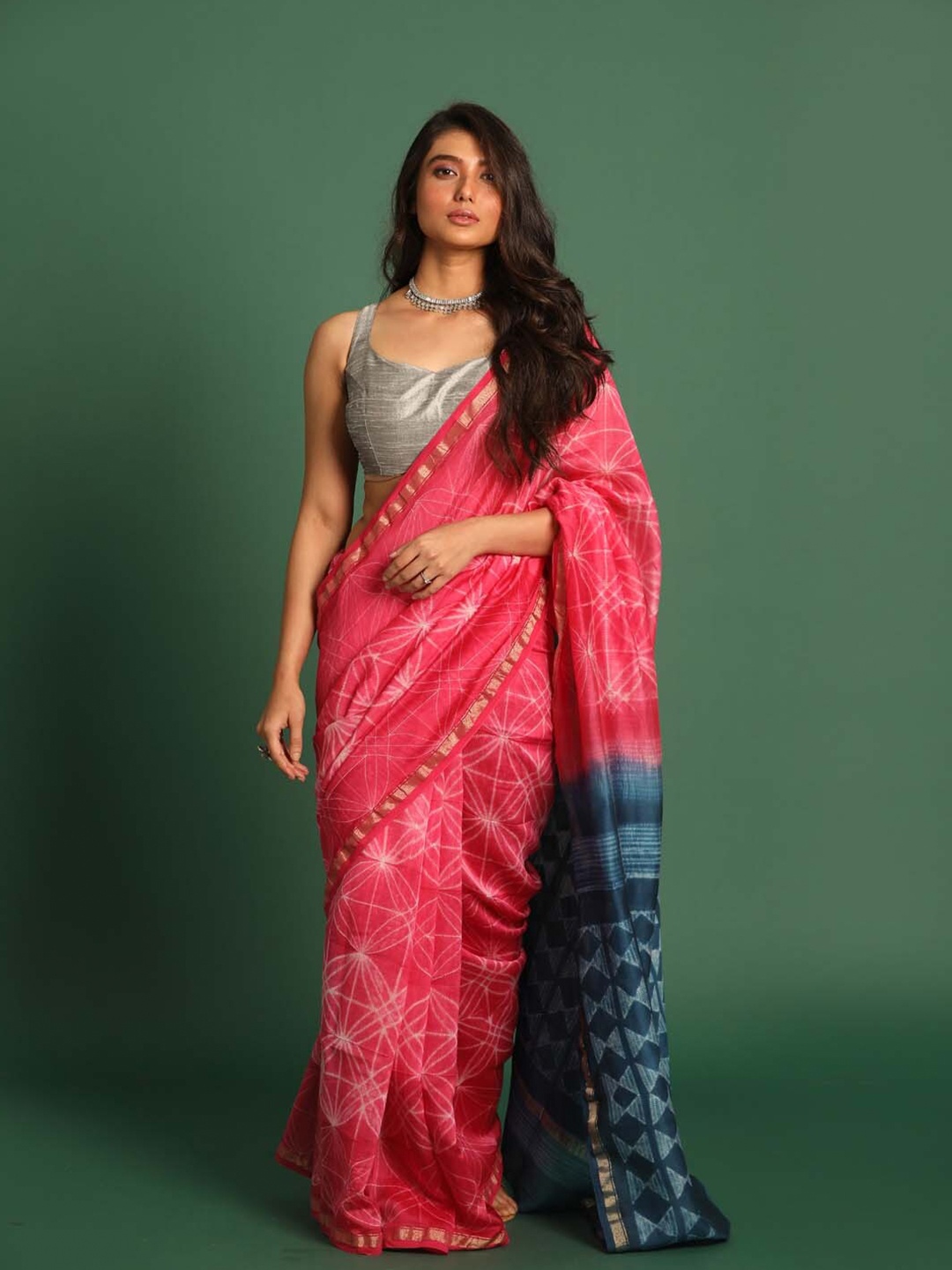 

Indethnic Geometric Printed Zari Silk Cotton Chanderi Saree, Pink