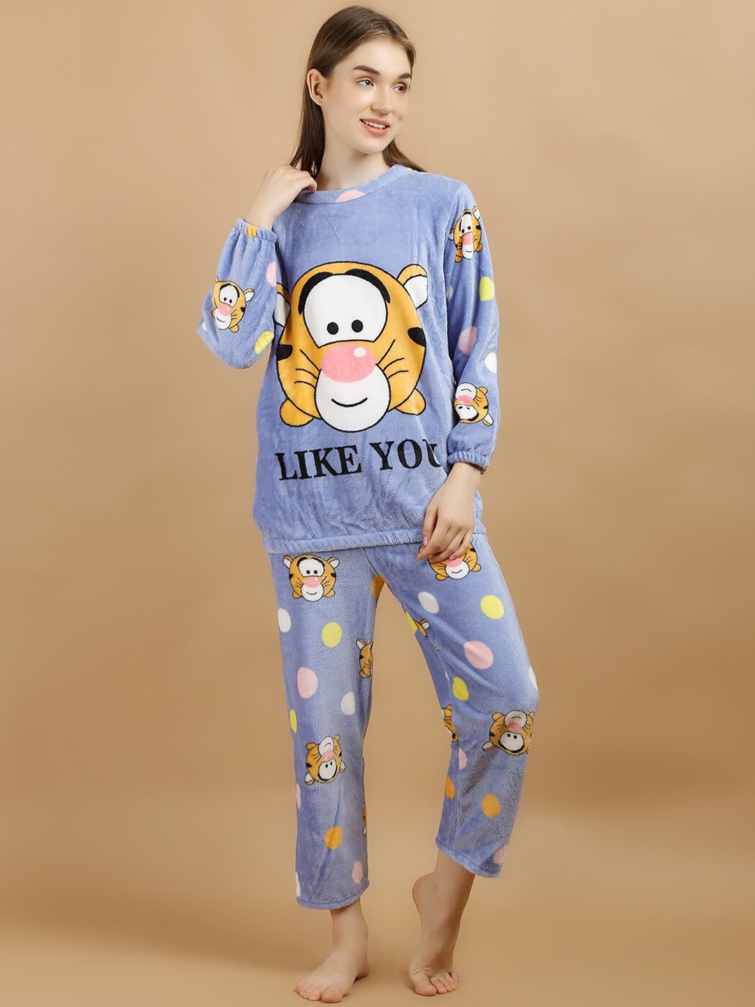 

Lugo Looney Tunes Printed Night suit, Blue