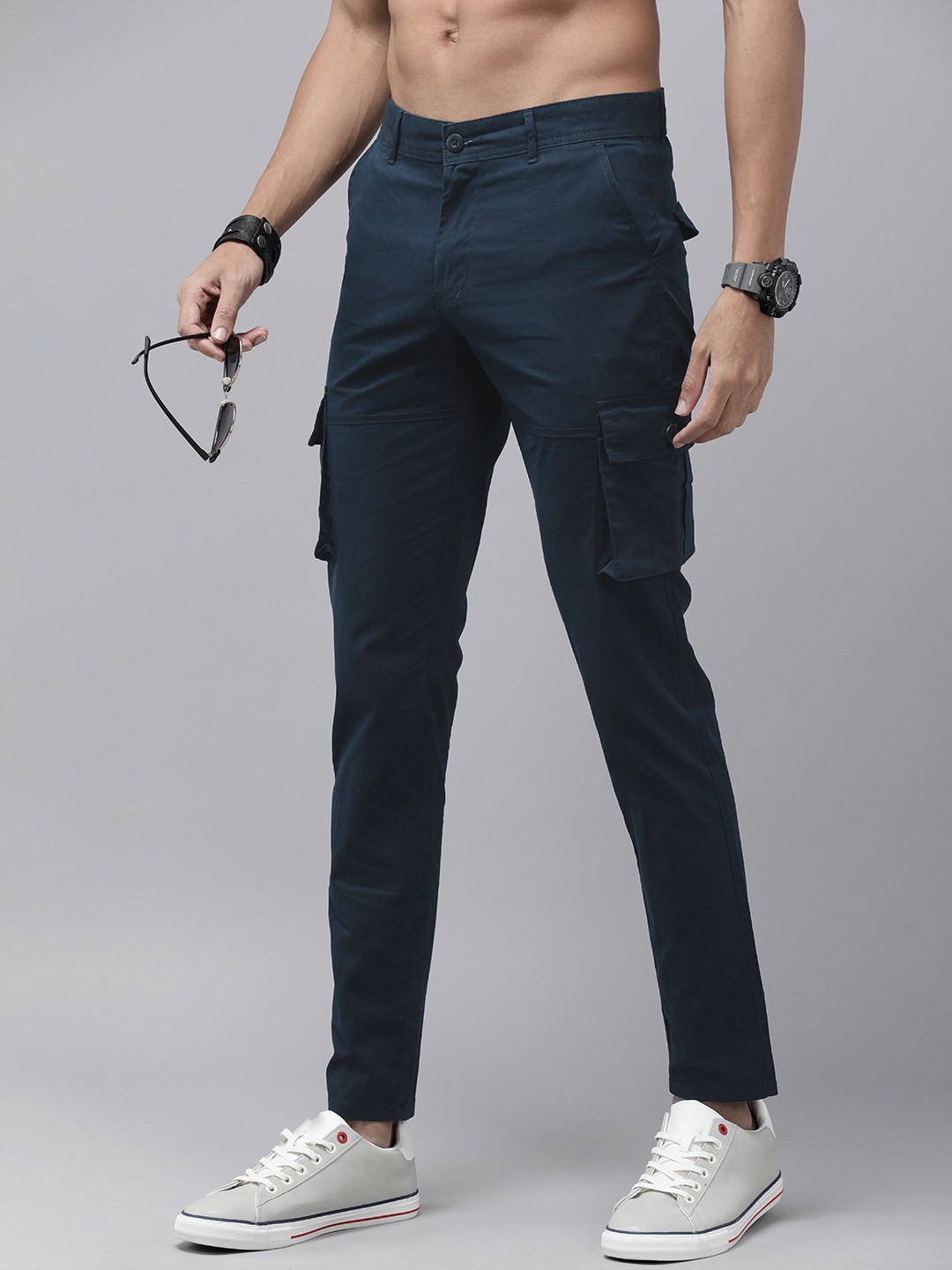 

Roadster Men Slim Fit Cargos, Navy blue