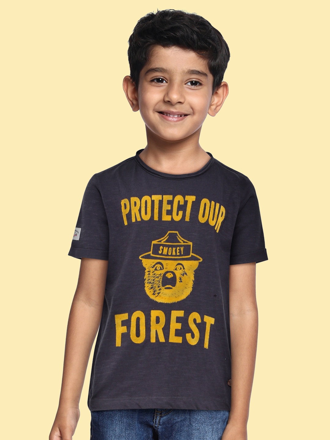 

Blue Giraffe Boys Black Typography Printed Pure Cotton T-shirt