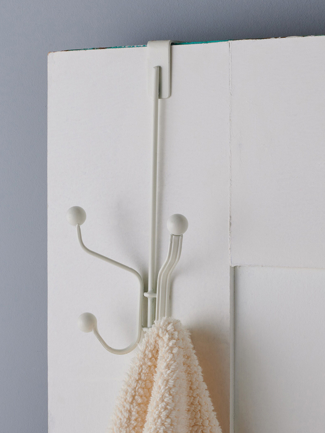 

Home Centre Orion Medallion Off White 4-Knob Over Door Double Hooks