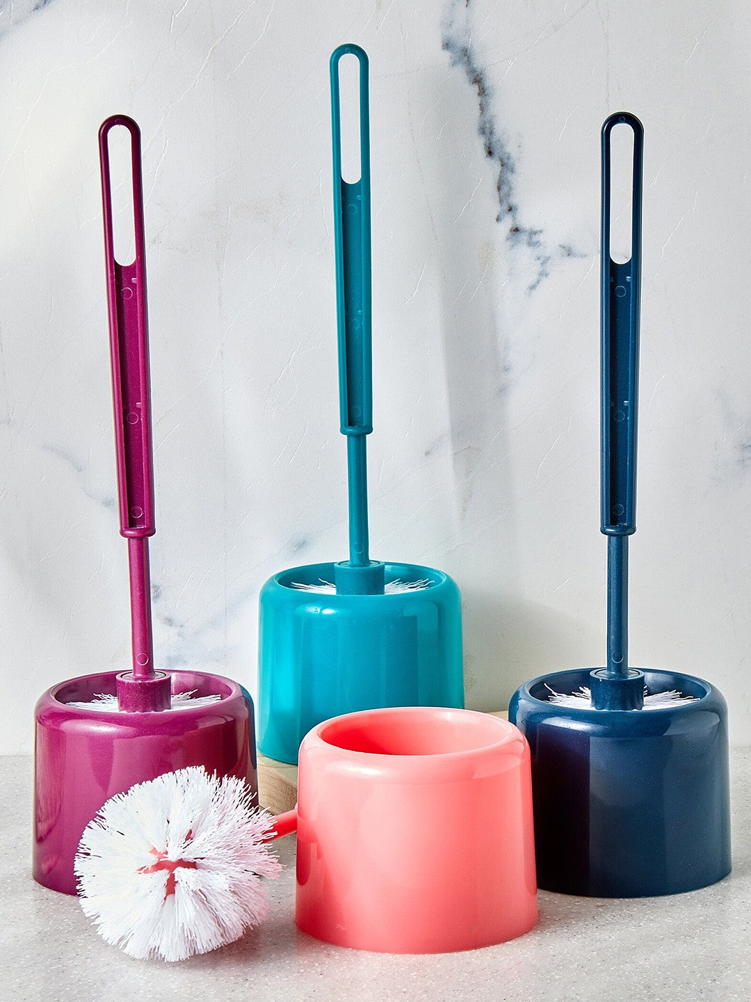 

Home Centre Pacific-Emery Frugal Green Toilet Brush with Holder