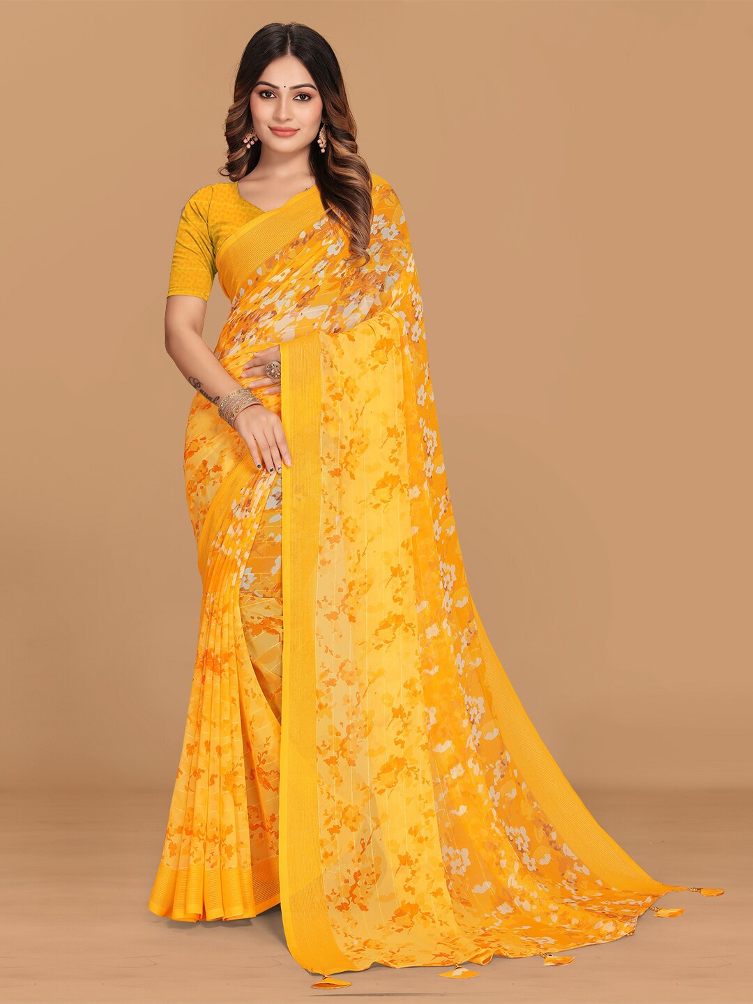 

Triveni Abstract Printed Solid Border Pure Georgette Saree, Yellow