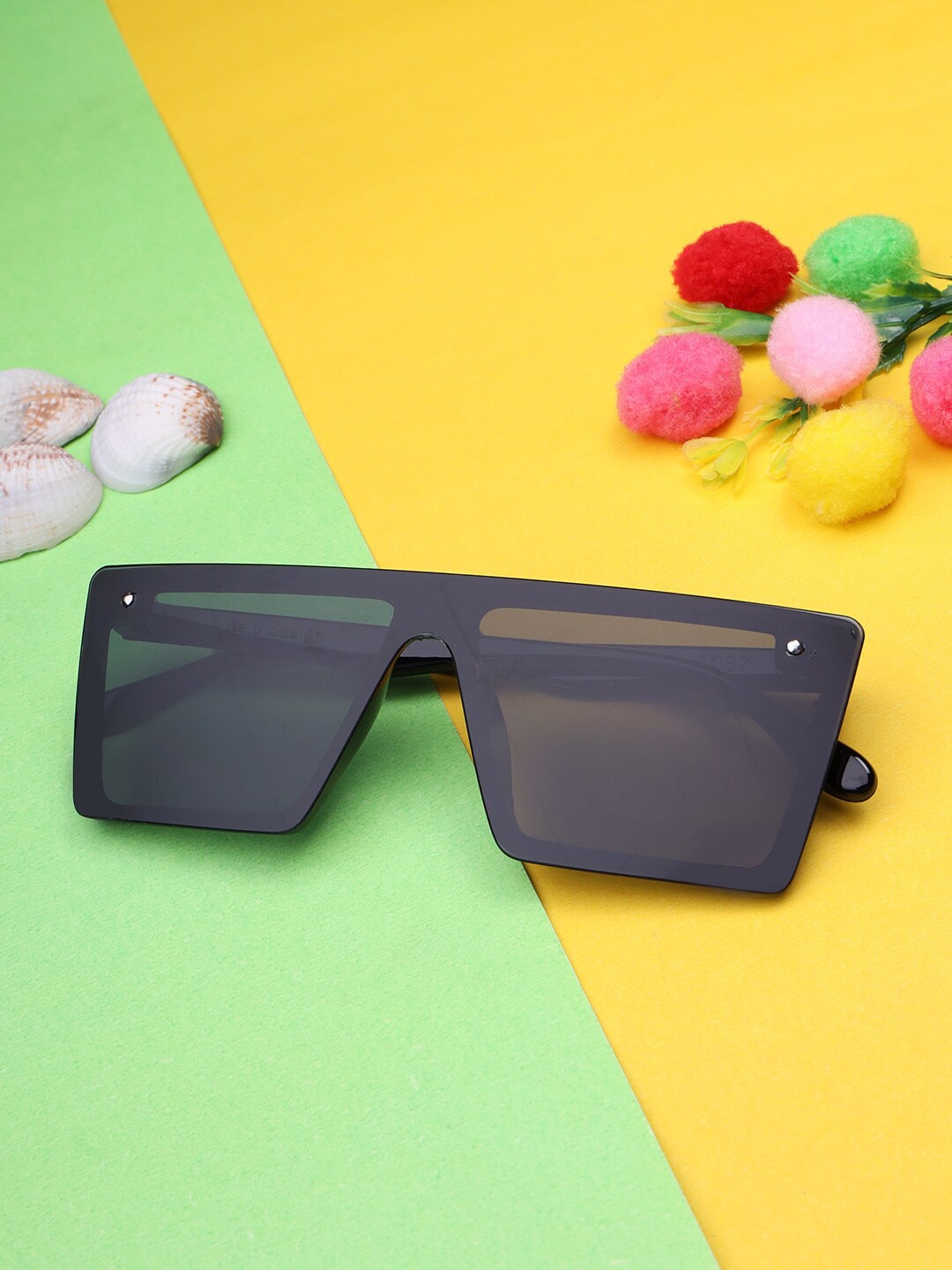 

Kastner Unisex Square Sunglasses with Polarised and UV Protected Lens, Black