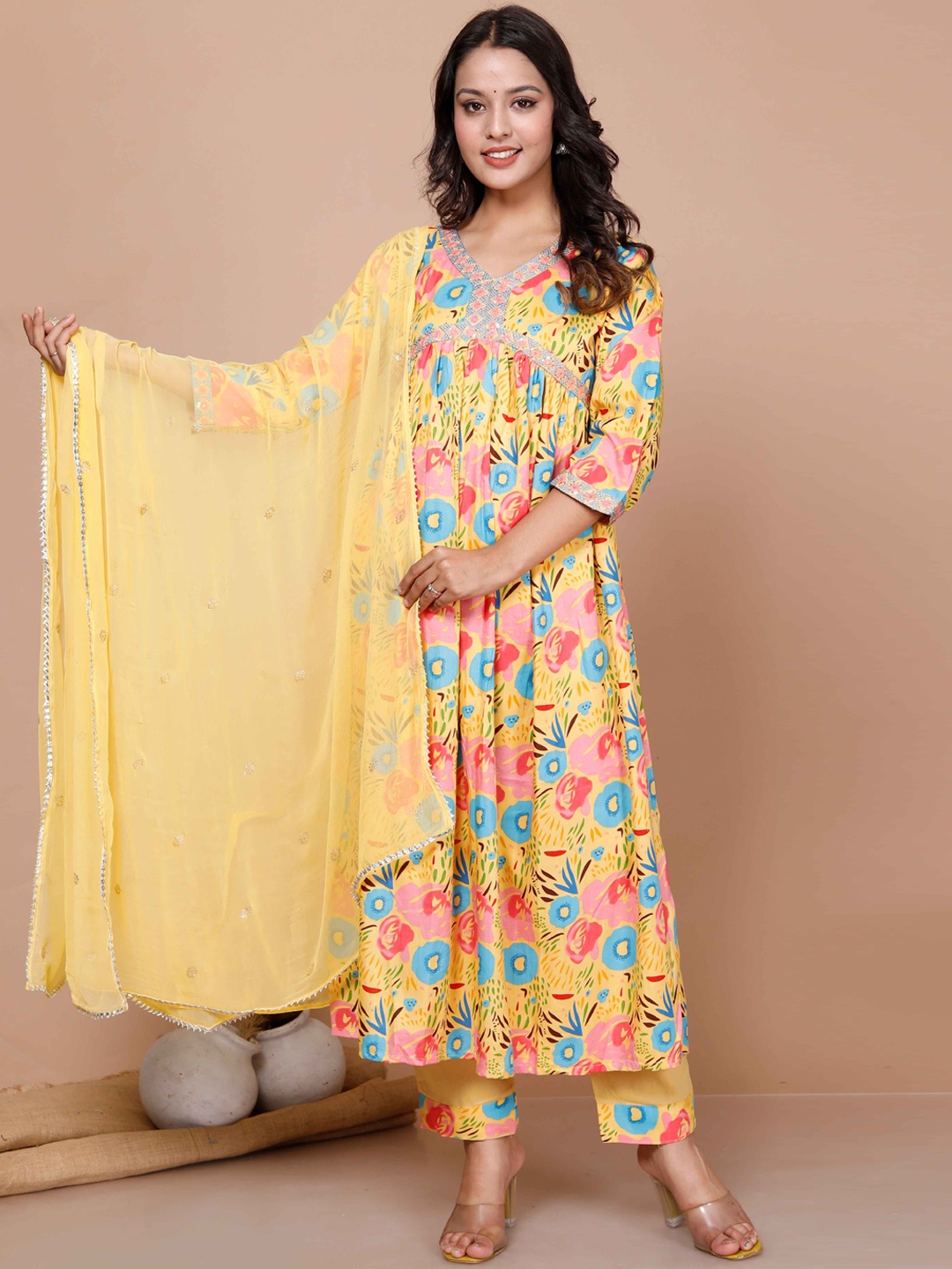 

MIRAVAN Floral Printed Empire Kurta With Trousers & With Dupatta, Yellow