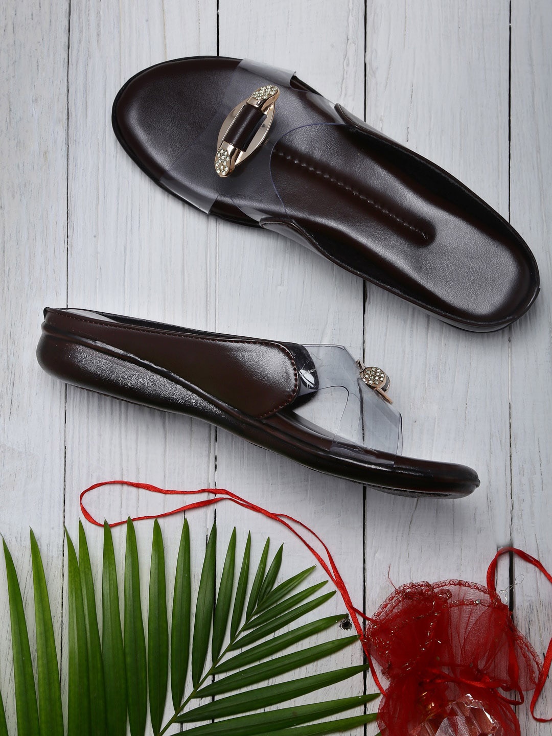 

sneakers villa Embellished Open Toe Flats, Coffee brown