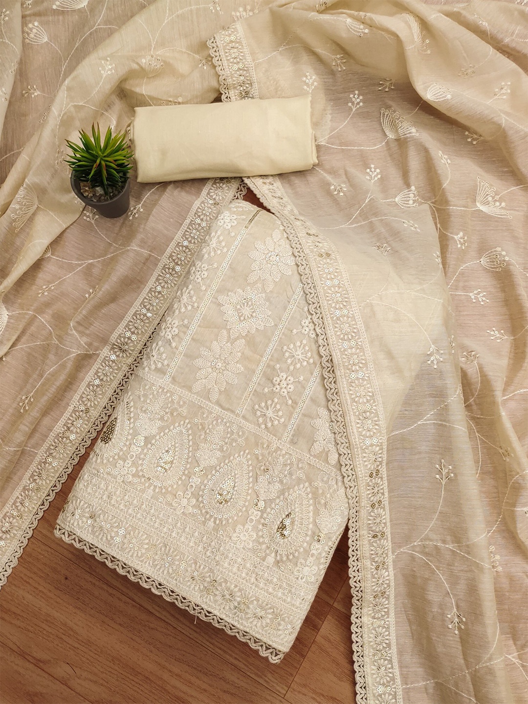 

KALINI Floral Embroidered Unstitched Dress Material, Beige