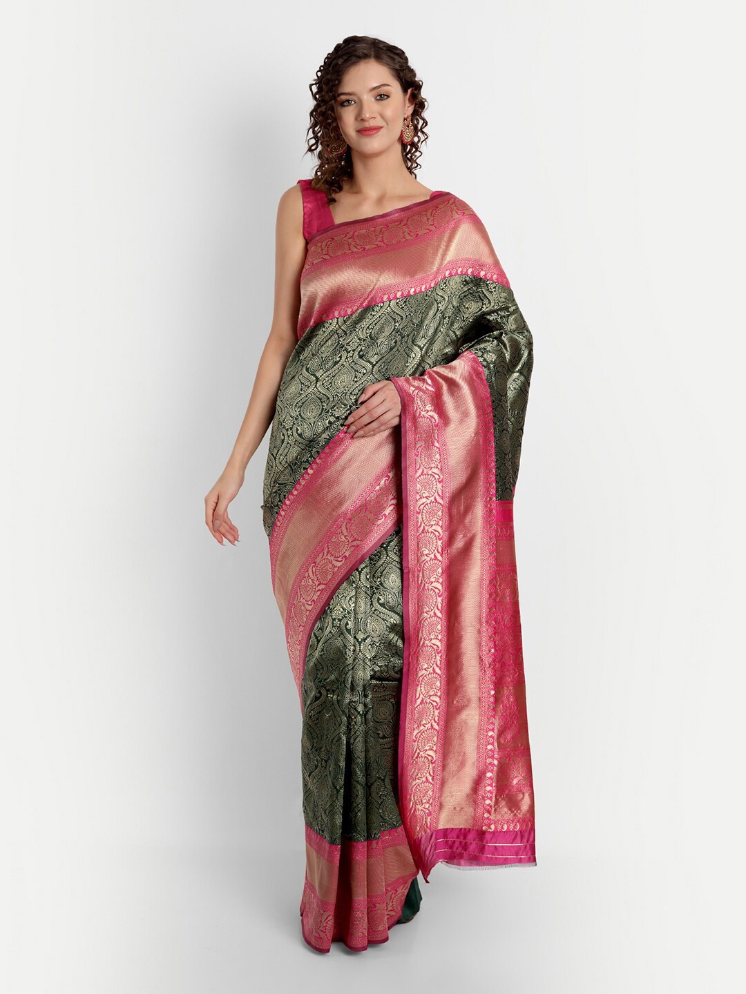 

ASPORA Ethnic Motif Woven Design Zari Kanjeevaram Saree, Green