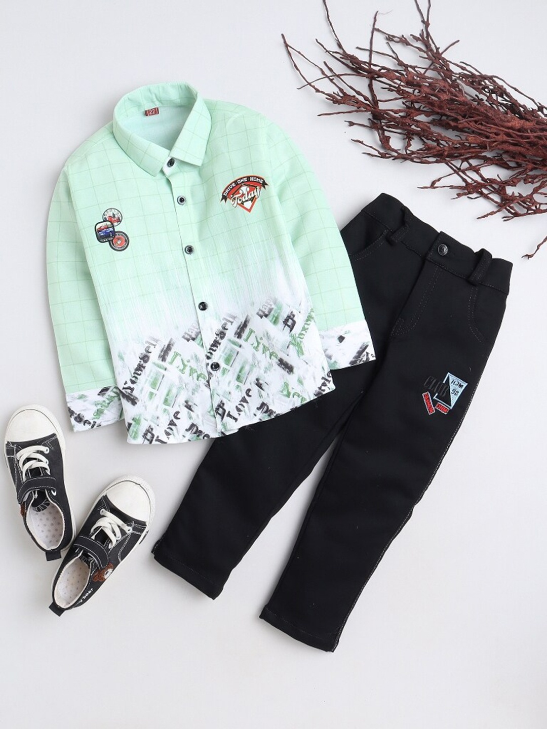 

BAESD Boys Printed Cotton Shirt with Trousers, Green