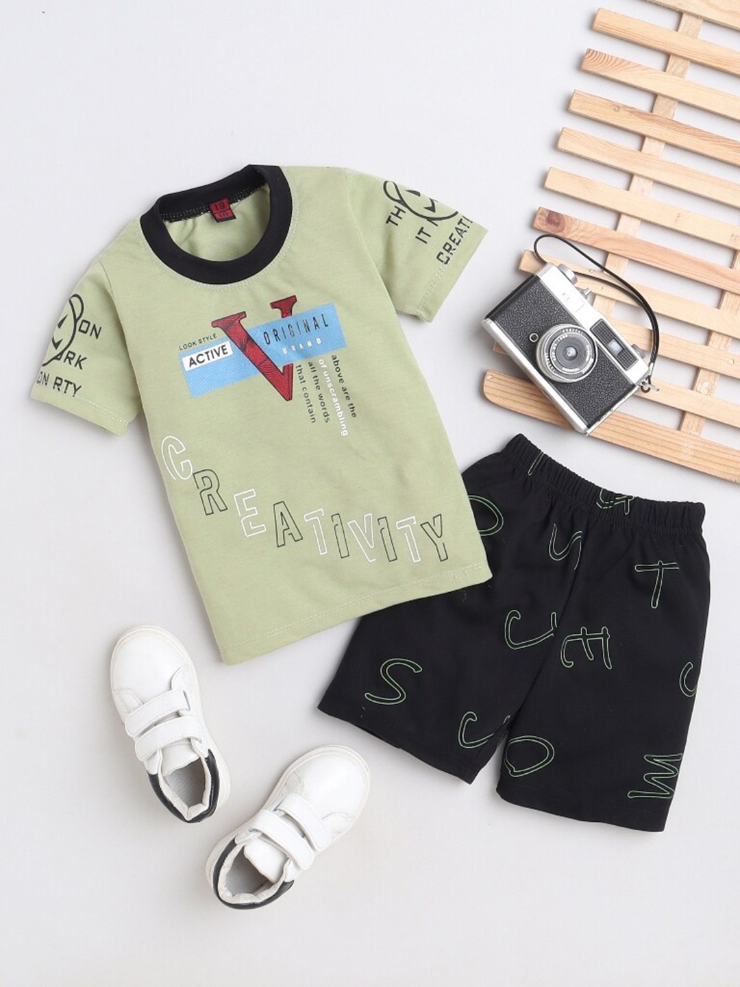 

BAESD Boys Printed T-shirt with Shorts, Olive