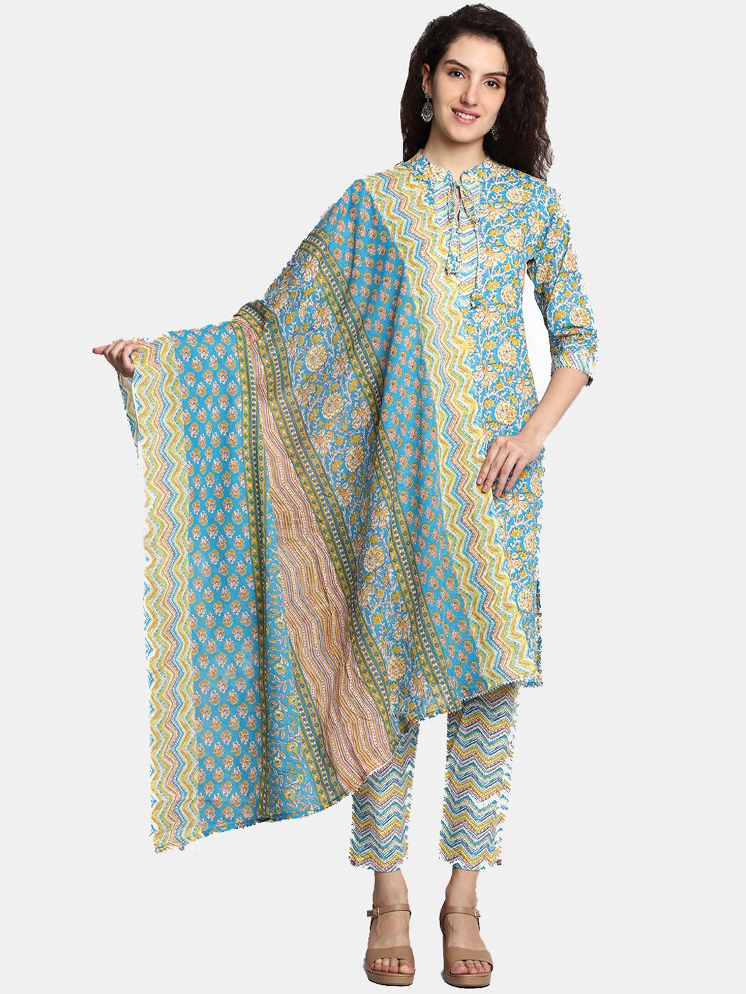 

HIGHLIGHT FASHION EXPORT Floral Printed Pure Cotton Kurta With Trousers & Dupatta, Blue