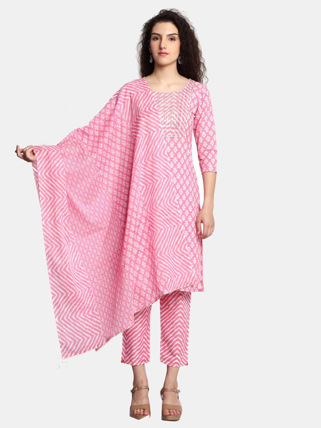 

HIGHLIGHT FASHION EXPORT Floral Printed Zardozi Pure Cotton Kurta With Trousers & Dupatta, Pink