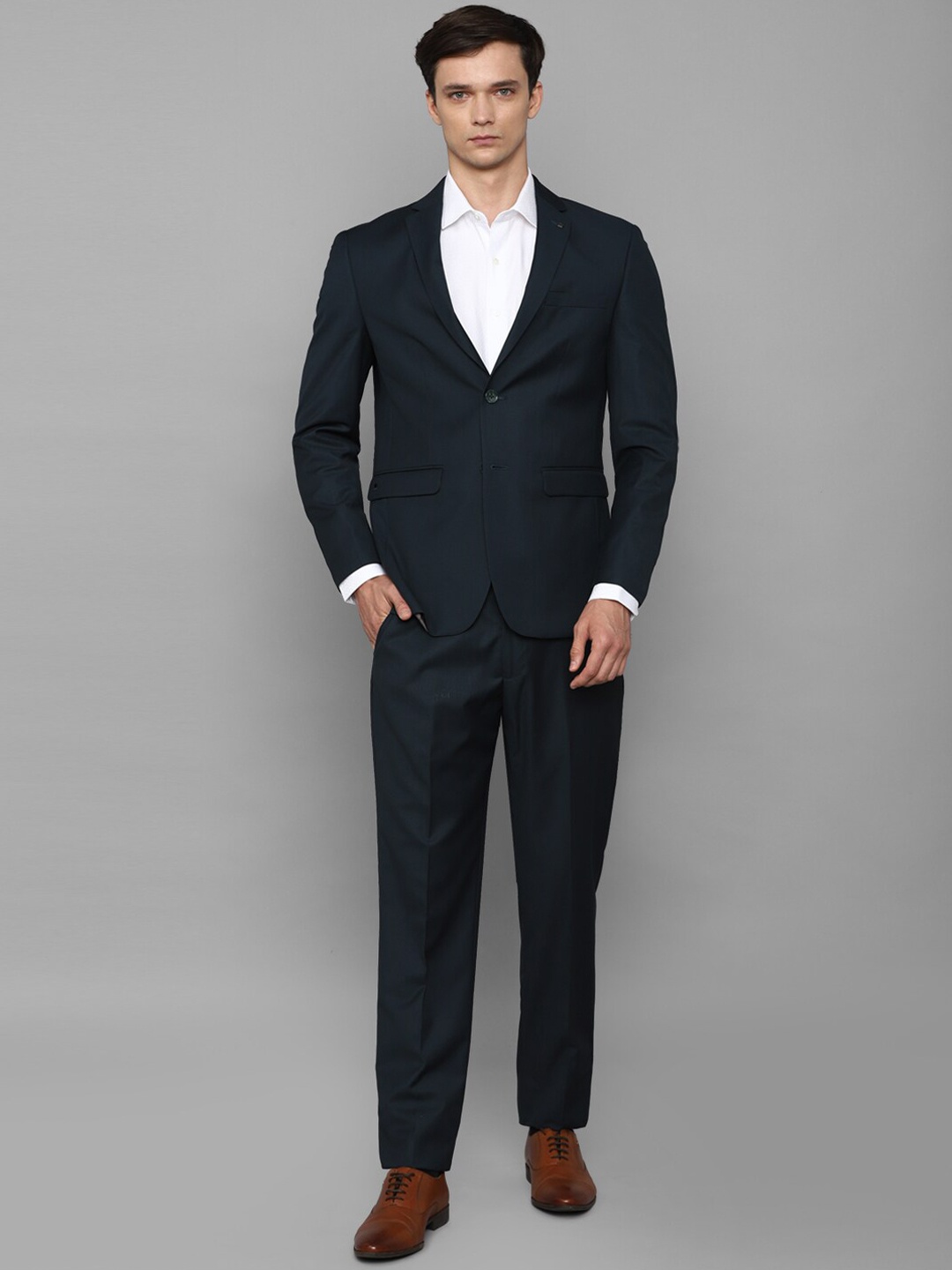 

Louis Philippe Single-Breasted Slim Fit Two Piece Suit, Navy blue