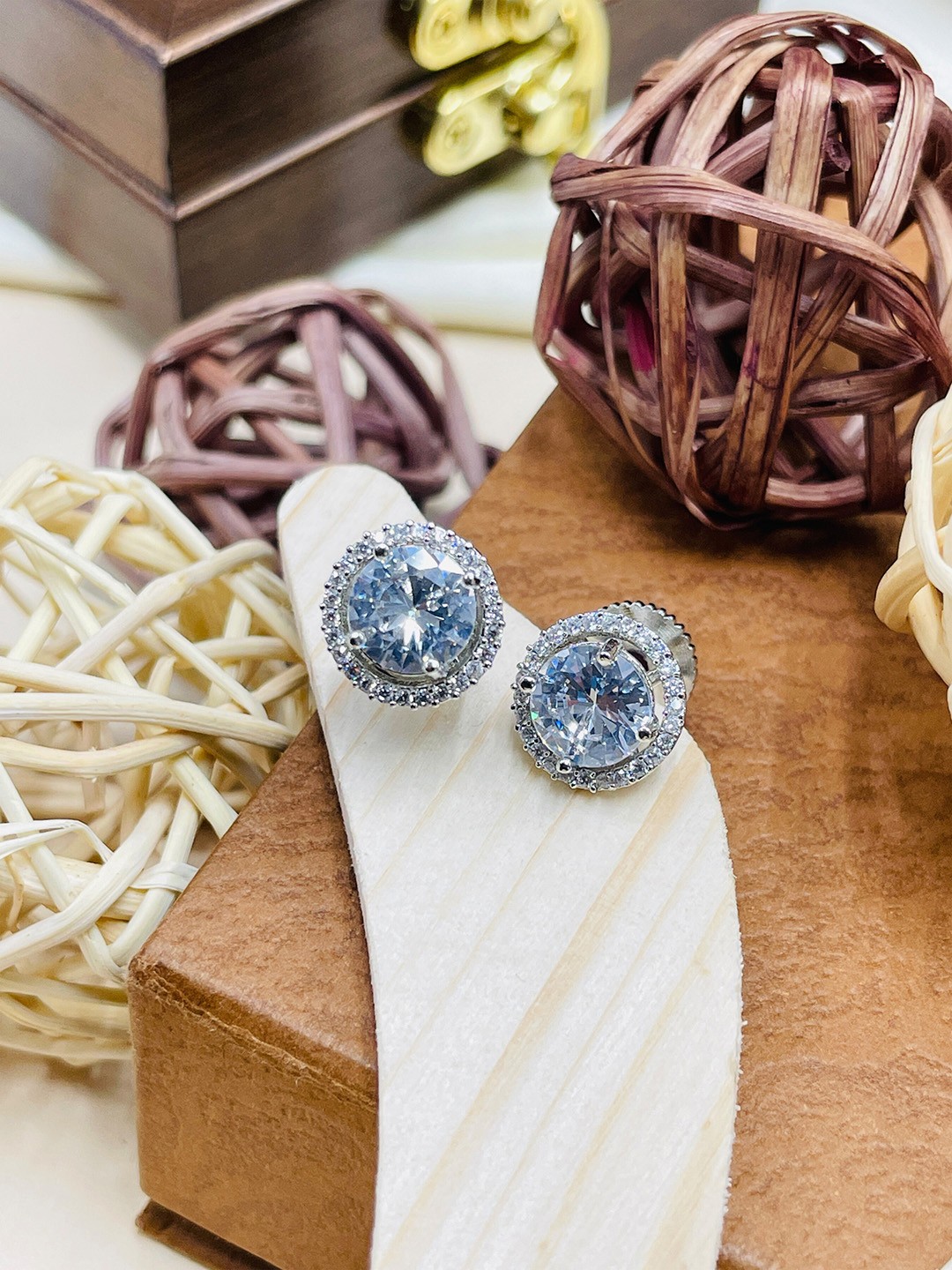 

ABDESIGNS Silver-Plated Circular Studs Earrings
