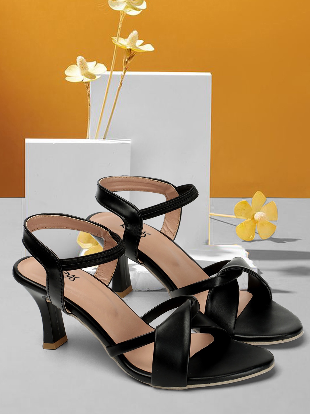 

RINDAS Open Toe Block Heels With Backstrap, Black