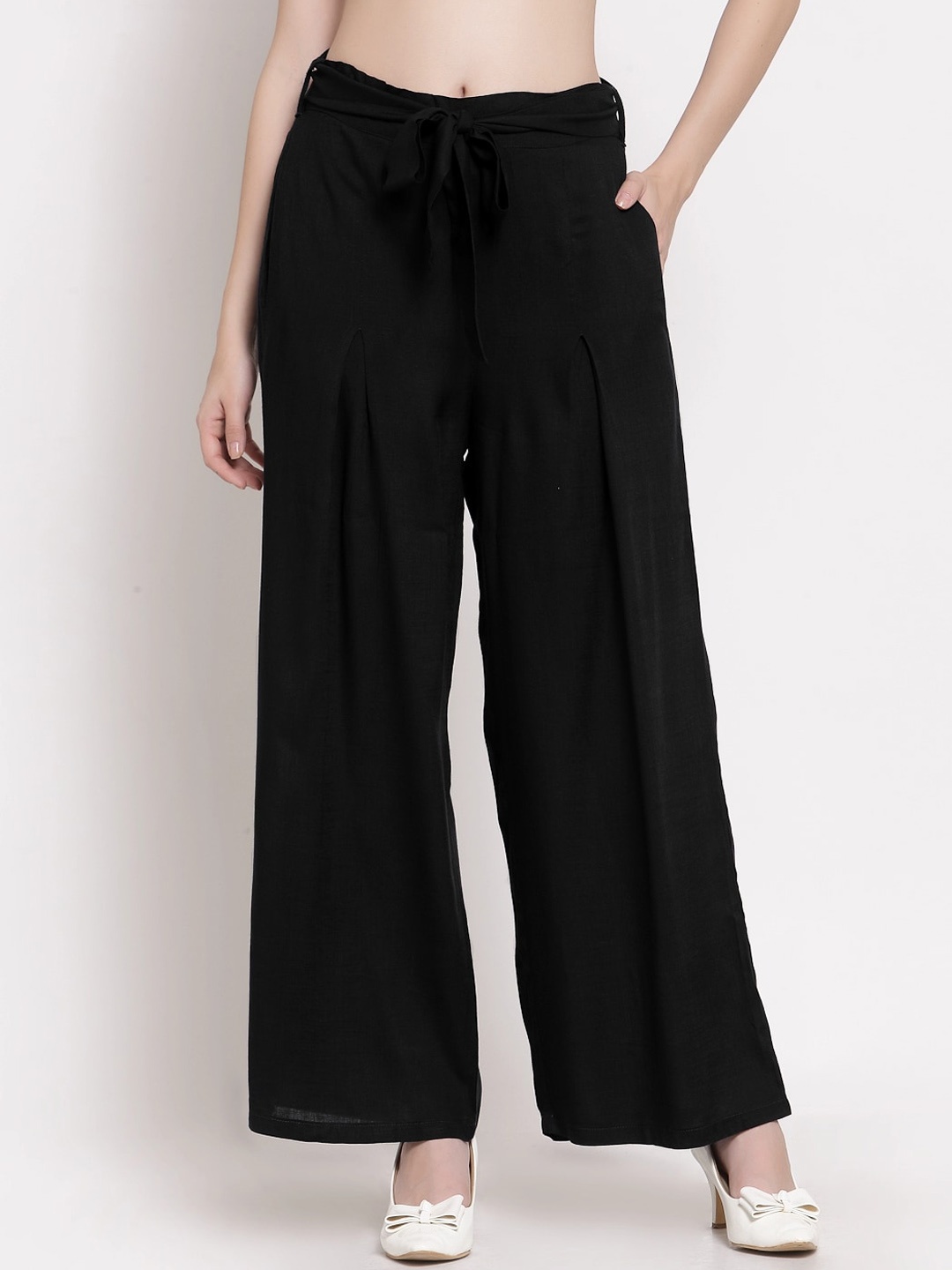 

PATRORNA Women Smart Mid Rise Plain Loose Fit Parallel Trousers, Black