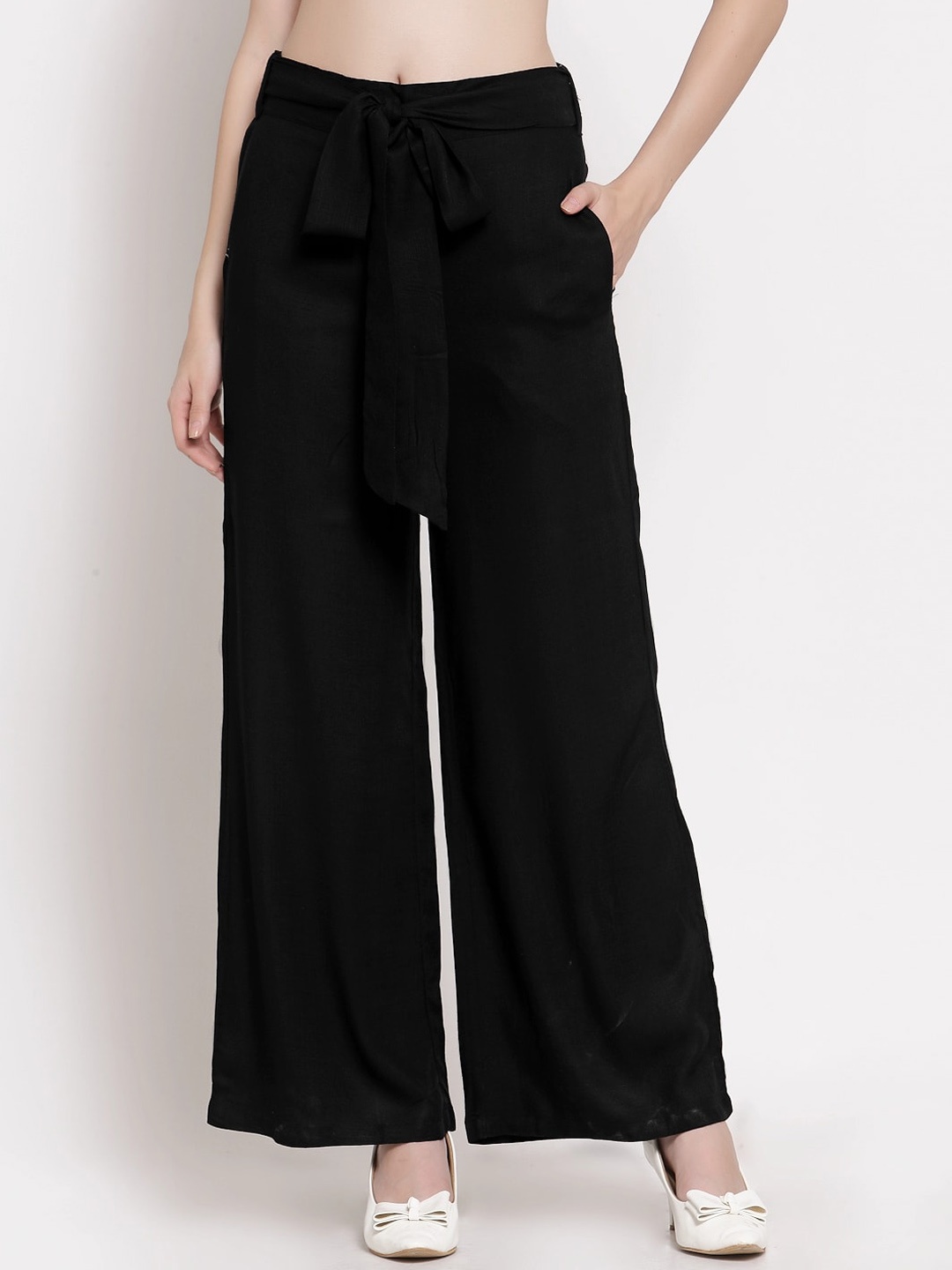 

PATRORNA Women Smart Mid Rise Plain Loose Fit Parallel Trousers, Black