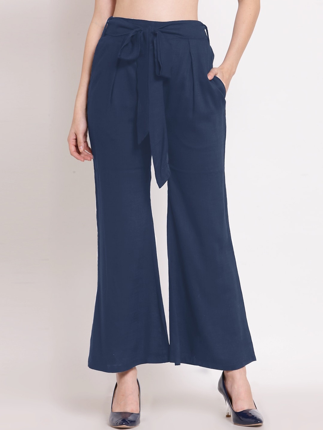 

PATRORNA Women Smart Tapered Fit Pleated Parallel Trousers, Grey
