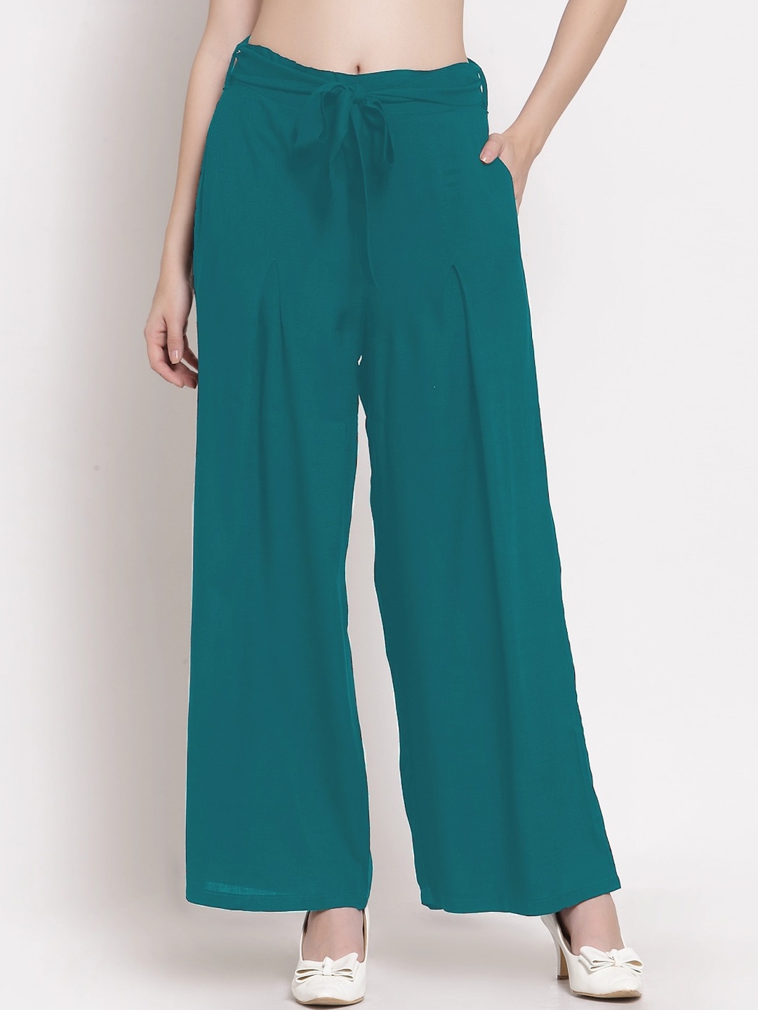

PATRORNA Women Smart Mid Rise Plain Loose Fit Parallel Trousers, Green