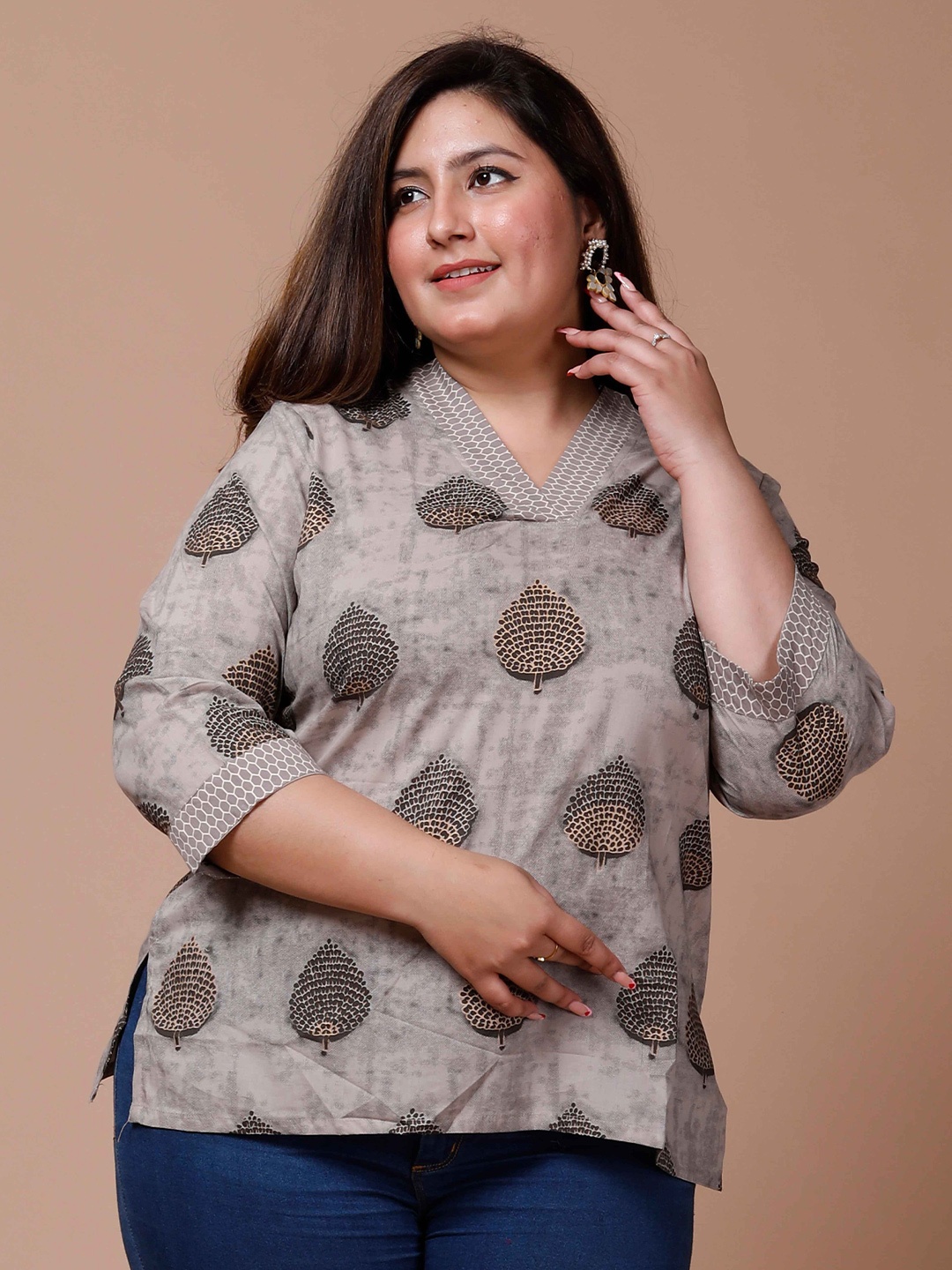 

MIRAVAN Plus Size Conversational Printed Pure Cotton Regular Top, Beige