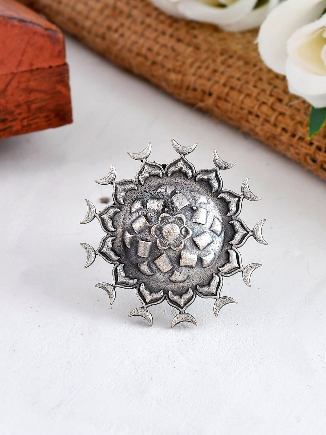 

Ishhaara Brass-Plated Oxidized Matsya Chakra Finger Ring, Silver