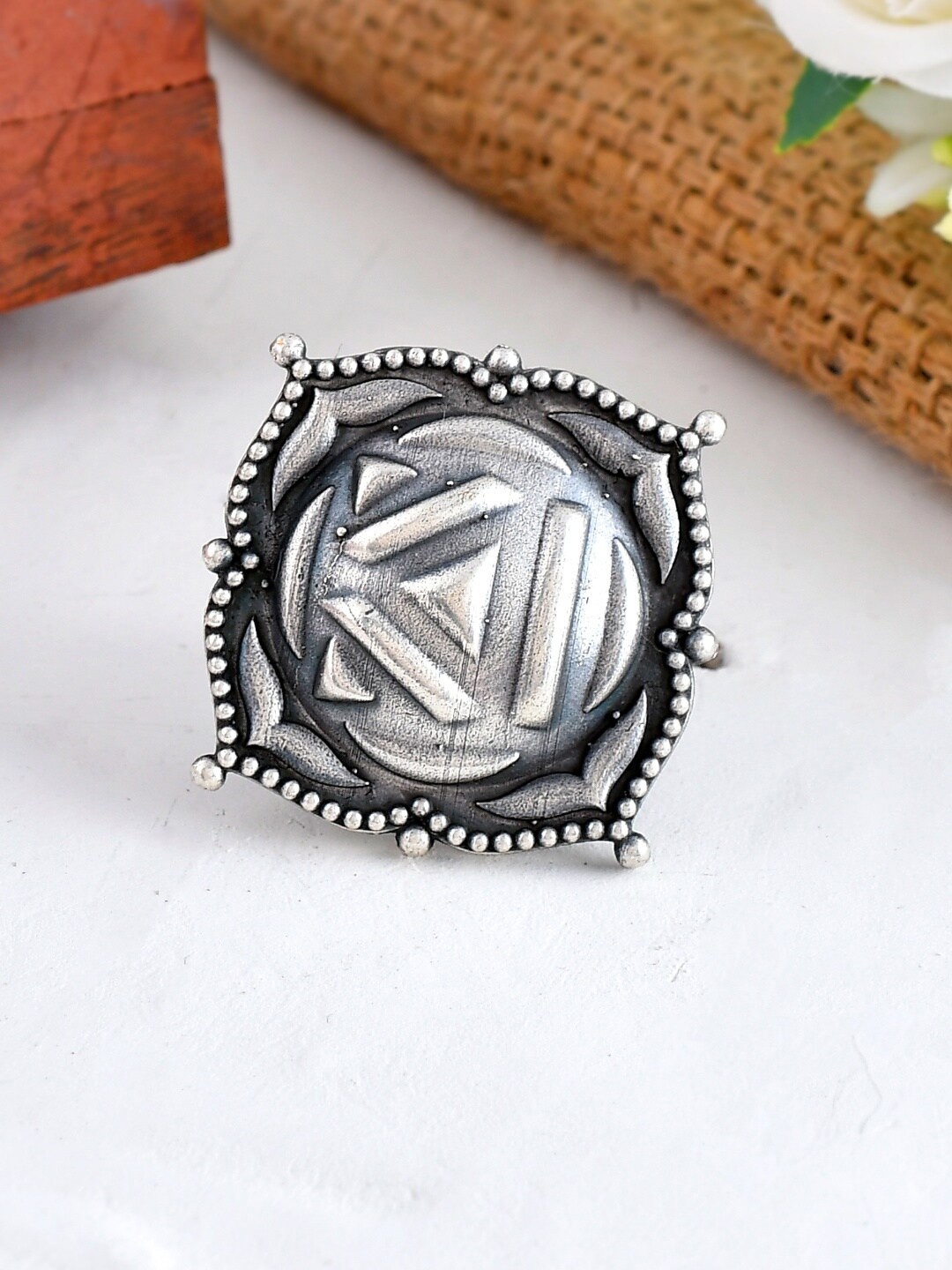 

Ishhaara Brass-Plated Oxidized Finger Ring, Silver