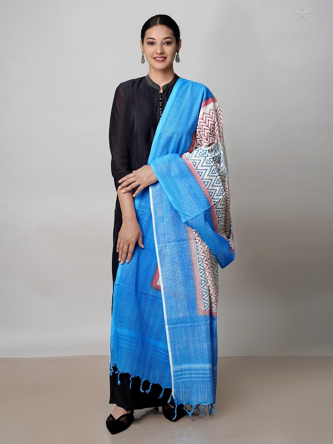 

Unnati Silks Ethnic Motifs Printed Pure Cotton Block Print Dupatta, Cream