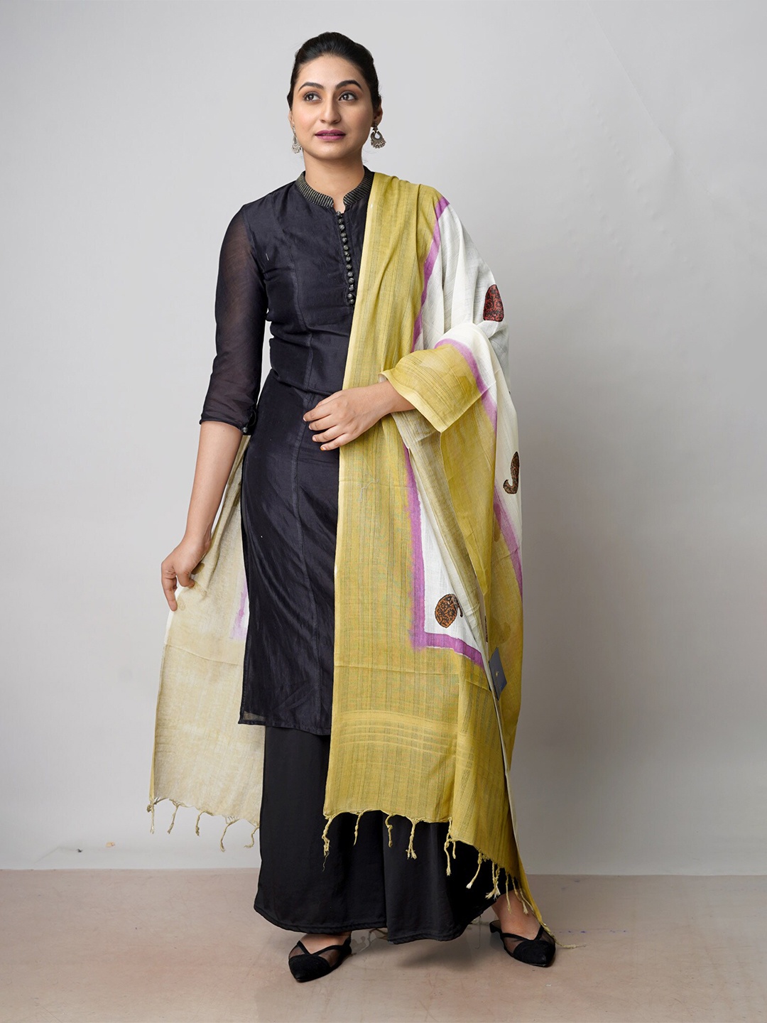 

Unnati Silks Paisley Block Printed Pure Cotton Dupatta, Cream