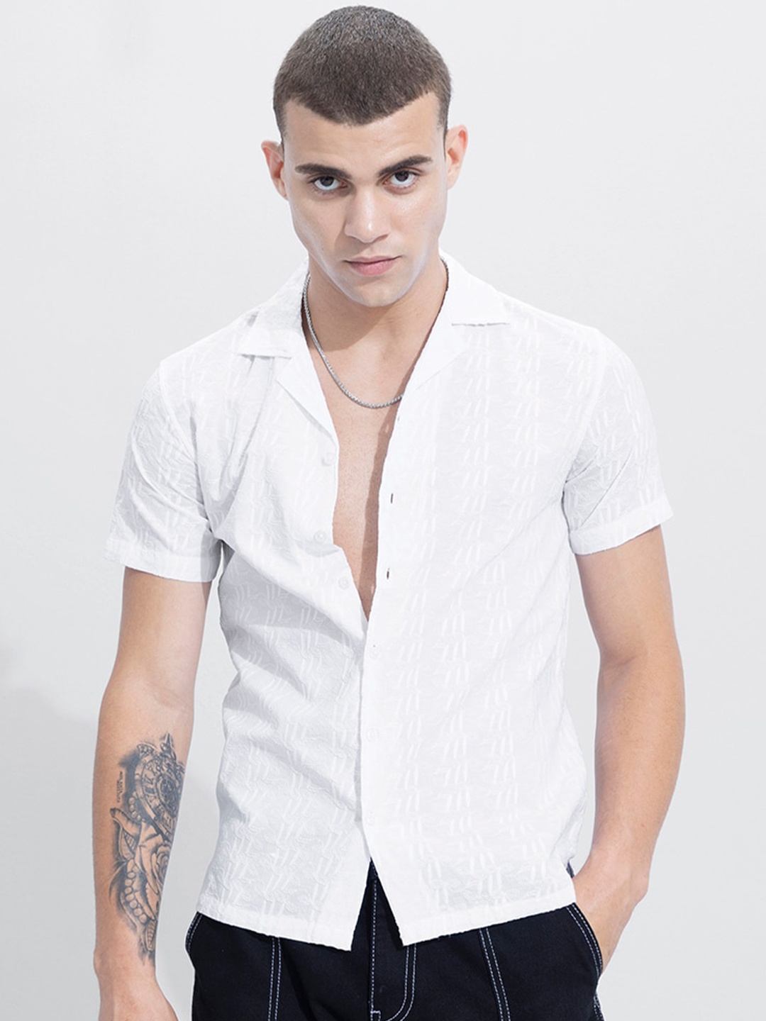 

Snitch Floral Embroidered Slim Fit Cotton Casual Shirt, White