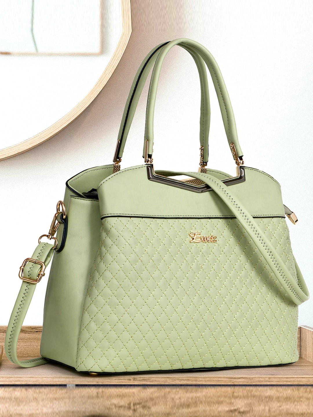 

Exotic Structured Handheld Bag With Quilted, Green