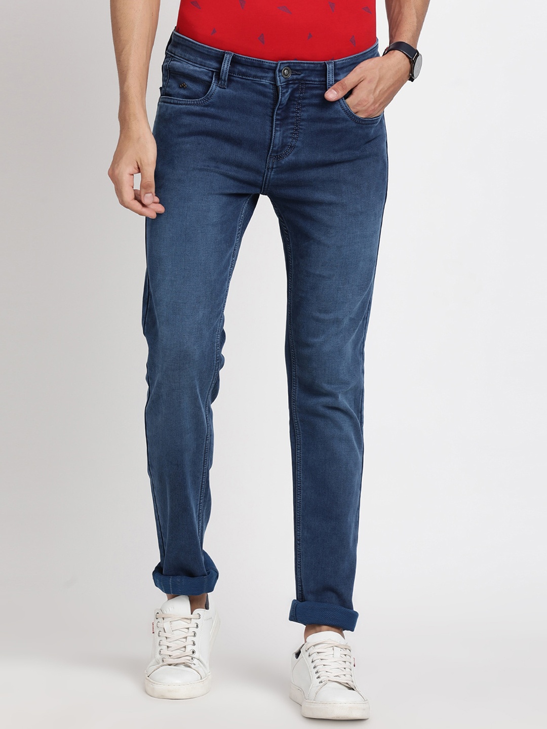 

Turtle Men Clean Look Narrow Tapered Fit Light Fade Stretchable Jeans, Blue