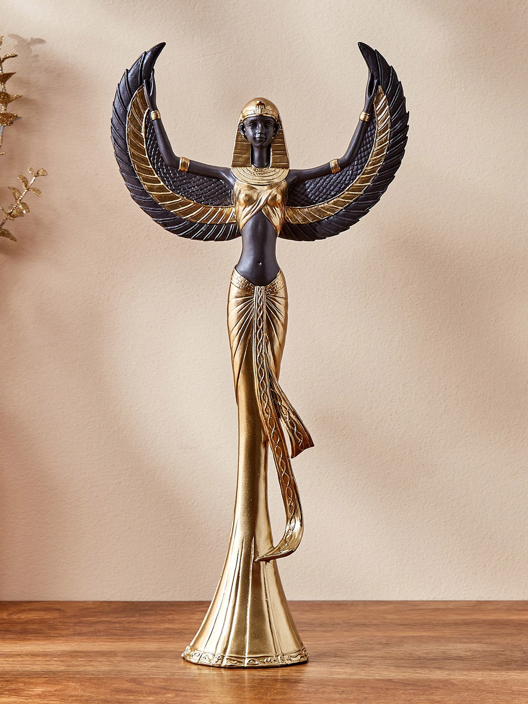 

Home Centre Jaguar Black Polyresin Egyptian Standing Isis Figurine