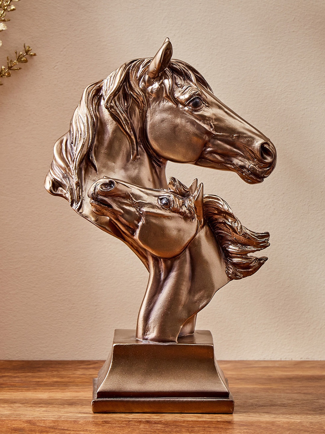 

Home Centre Mayur Brown Horse Head Showpieces