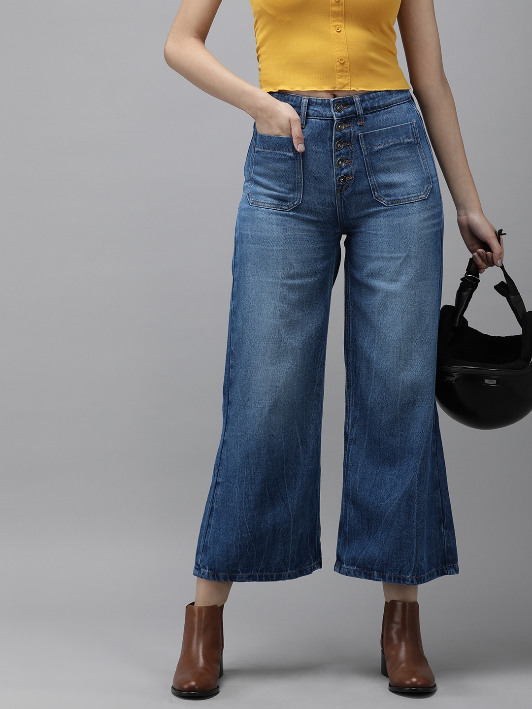 

Roadster Women Blue Wide Leg High-Rise Light Fade Jeans