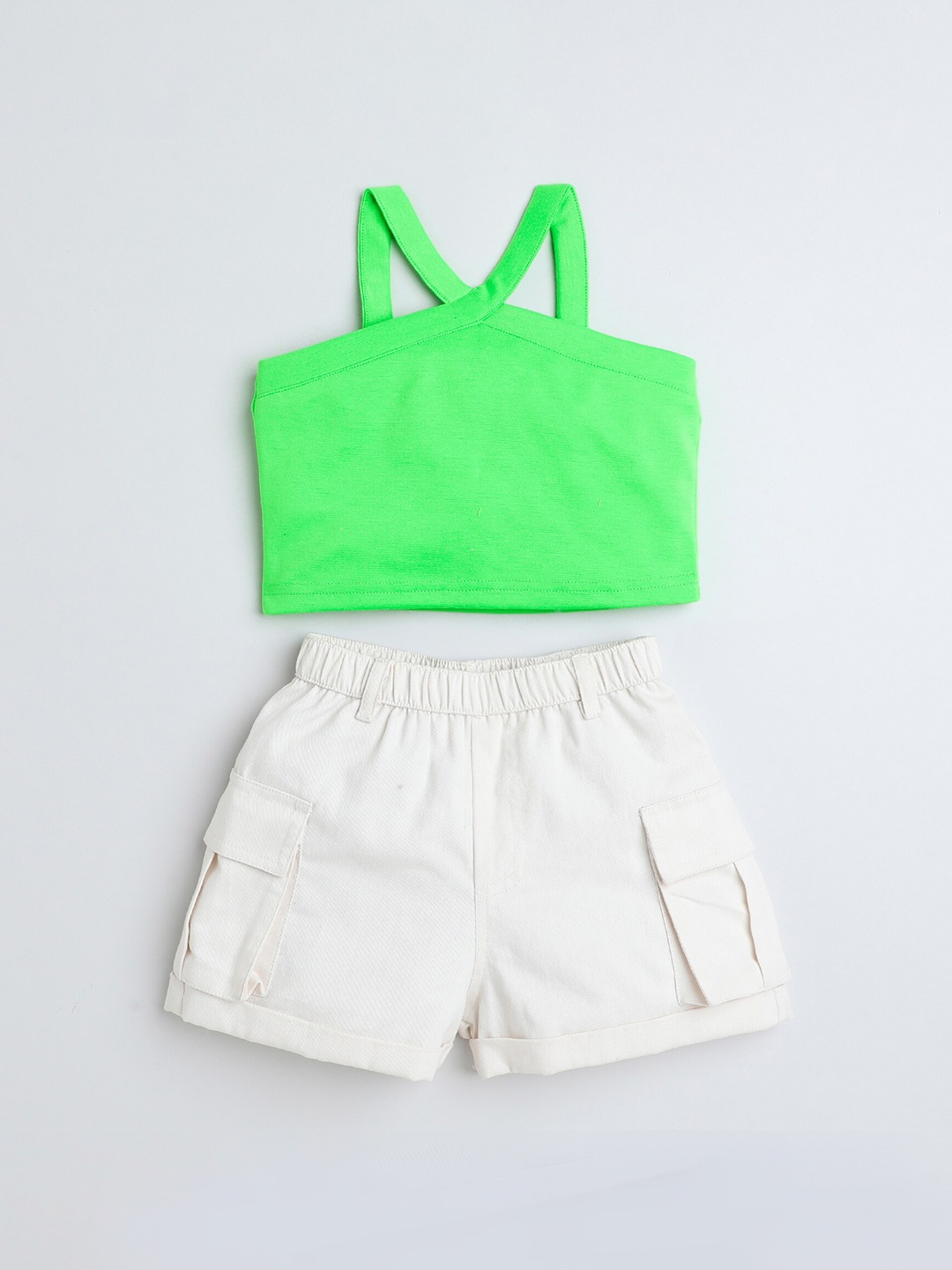 

taffykids Girls Shoulder Strap Sleeveless Top with Shorts, Green