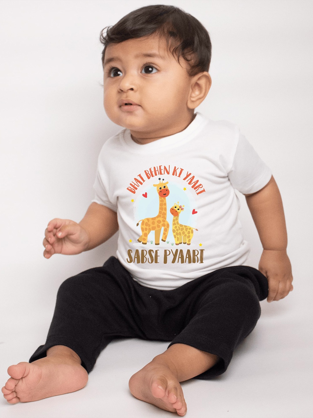 

KNITROOT Kids White Printed Cotton T-shirt