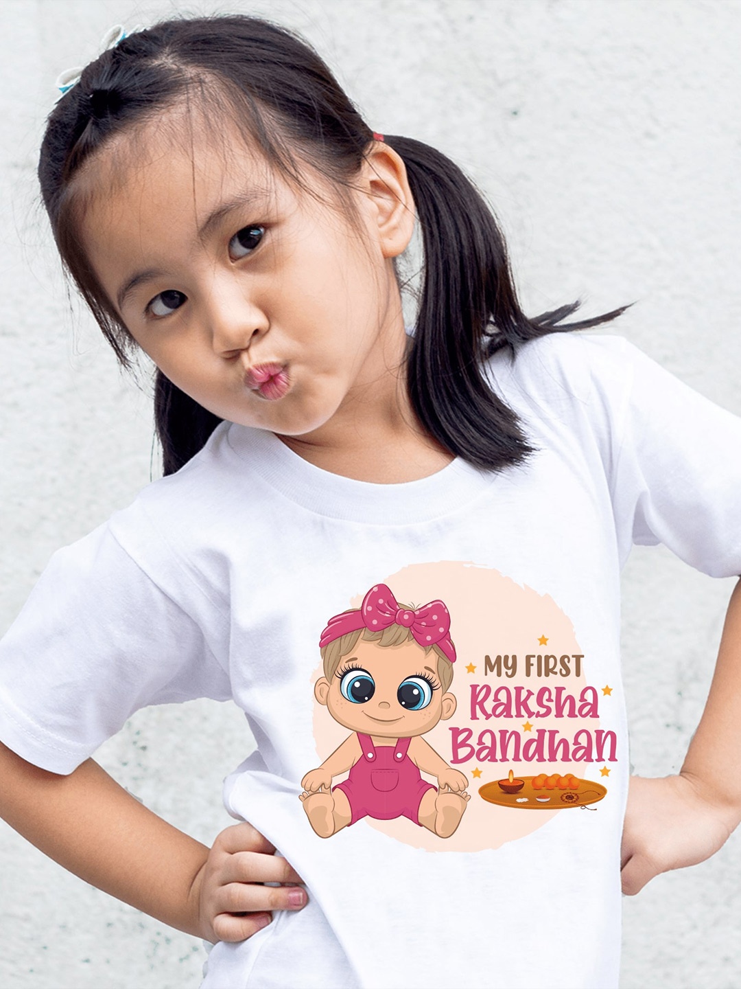 

KNITROOT Infant Girls White Printed Cotton T-shirt